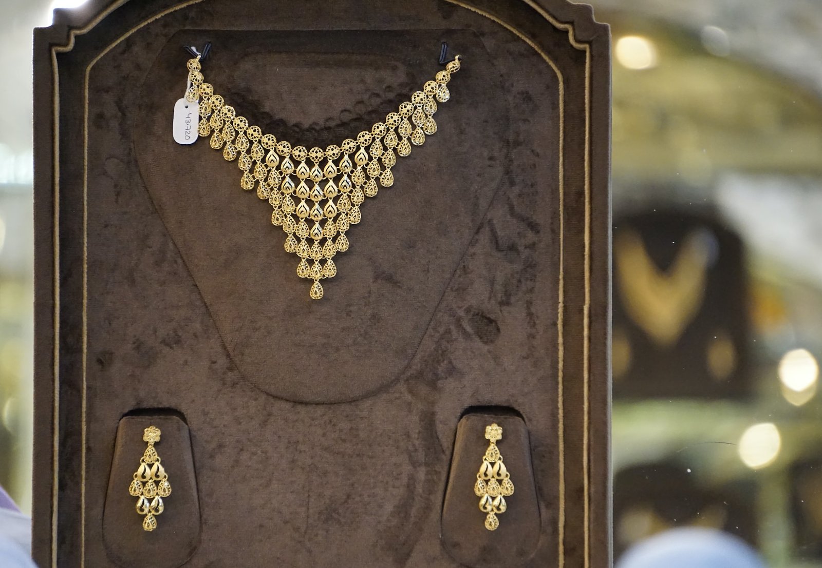 Is the Gold Rate Rising Again in Pakistan ?